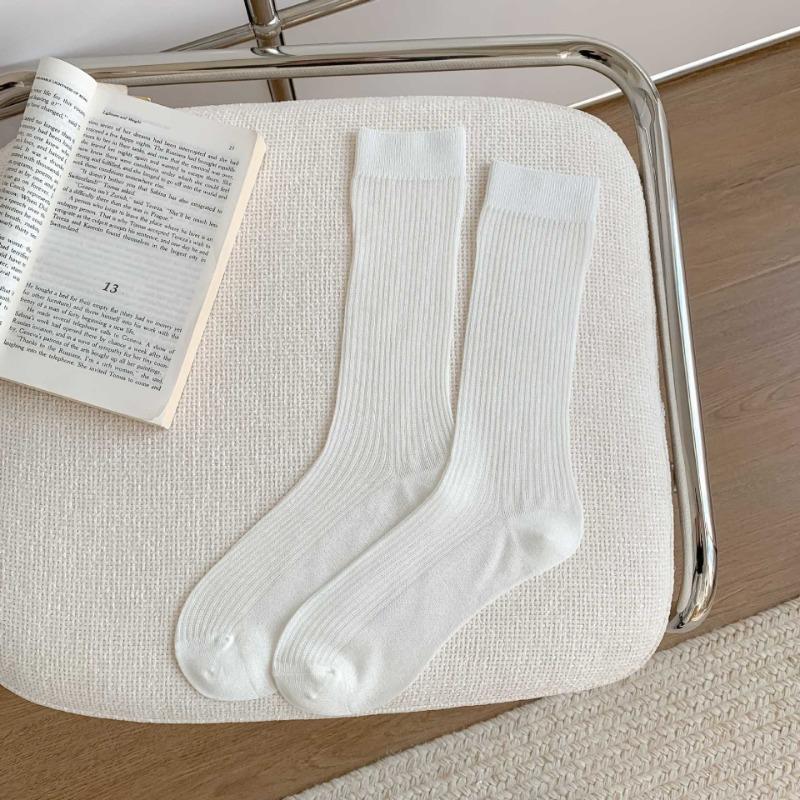 Women's Spring and Summer Lightweight and Breathable Stack Socks, Candy Color Series Boneless Sewn Long Socks, Versatile and Comfortable