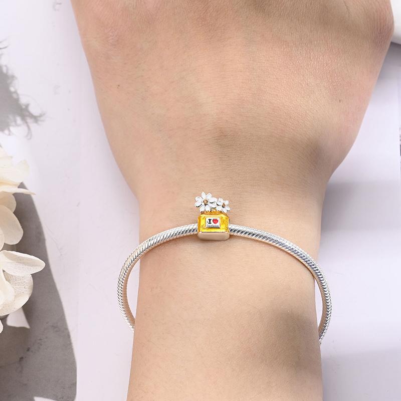 Charms Originale Rose Gold New In Candle Pendant Beads Fits Bracelets Necklace For Women Charm Copper Luxury Diy Jewelry