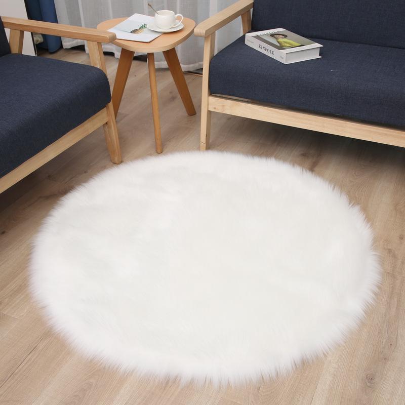 Round Long Pile Faux Wool Carpet for Living Room or Bedroom