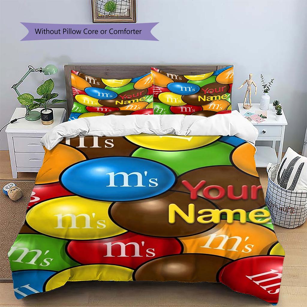 M&M's Bettwäsche mit individuellem Namensmuster, Steppbett-Set, Bettbezug, Kissenbezug, Heim-Geburtstagsgeschenk(1 Bettbezug + 2 Kissenbezüge, ohne Füllung)