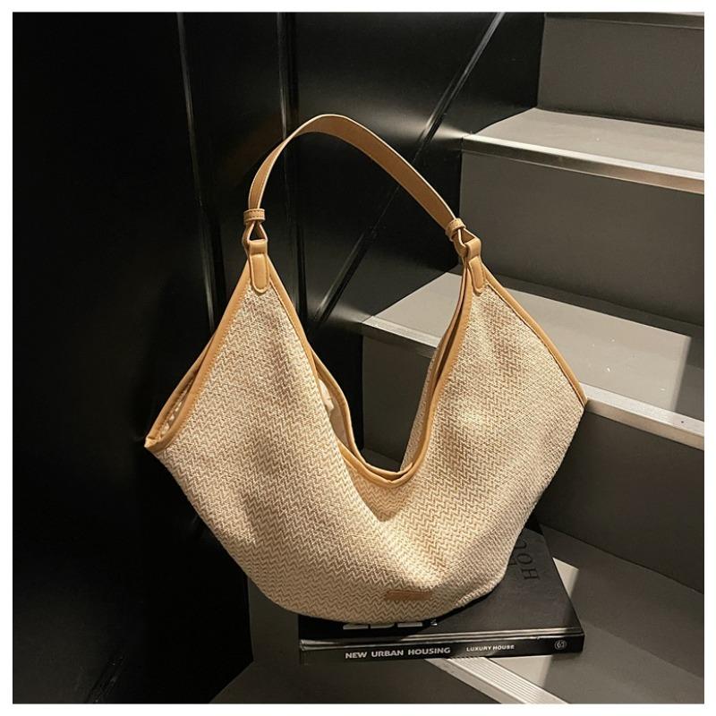 New Holiday Style High-end Sense Large Capacity Tote Bag Dumpling Bag Lazy Wind One Shoulder Messenger Bag Women