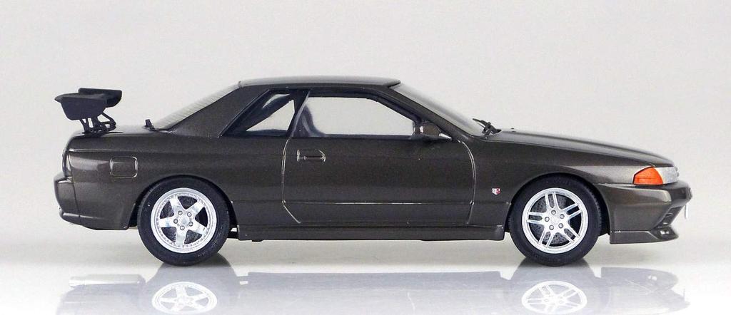 Aoshima Bunka Kyozai Initial D Series 4 Hojo Rin BNR32 Skyline Scale Plastic Model Kit Co., Ltd. (AOSHIMA) No. GT-R 1/24