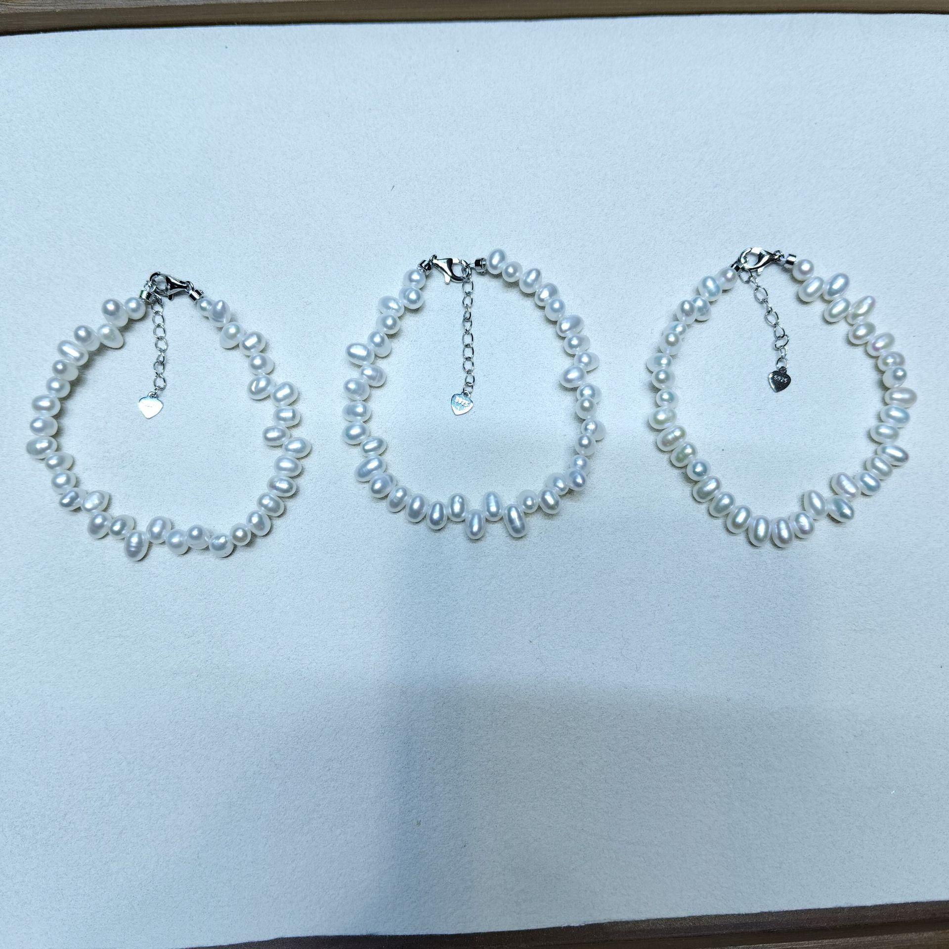 

Браслет зі прісноводних перлів з намистинами 4-5 мм, срібло s925, елегантна жіноча прикраса на руку Plastic Bag Packaging
