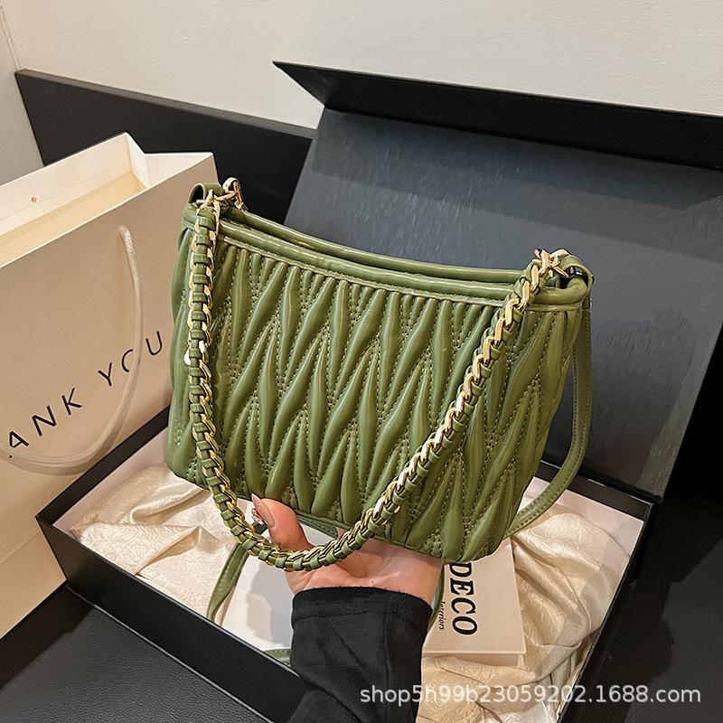 Autumn and winter high-end messenger small bag women's new pleated rhombus chain bucket bag shoulder handbag