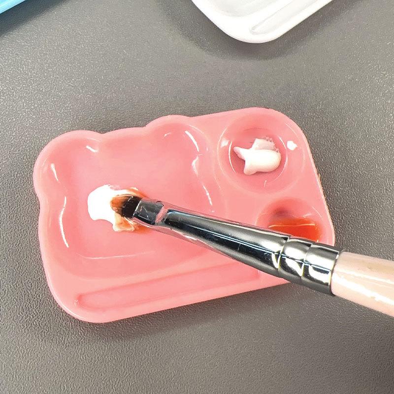1 Adet Karikatür Tırnak Sanatı Renk Paleti Plastik Tırnak Jel Oje Boyama Renk Karıştırma Tablası Tepsi Fırça Tutucu ile Kendin Yap Boyama Aracı