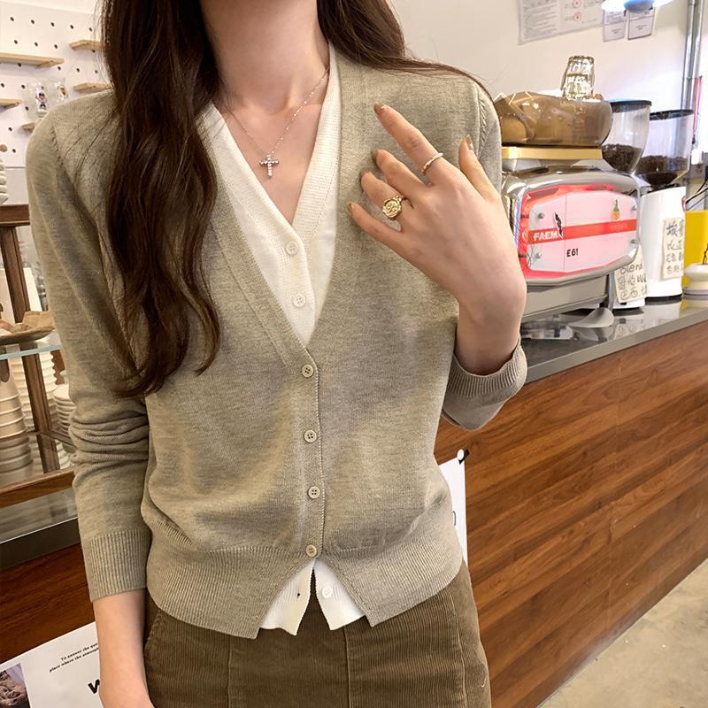 Wool Faux Two-Piece V-Neck Color Block Chic Knit Cardigan for Women - Autumn/Winter Lazy Style Short Sweater Coat