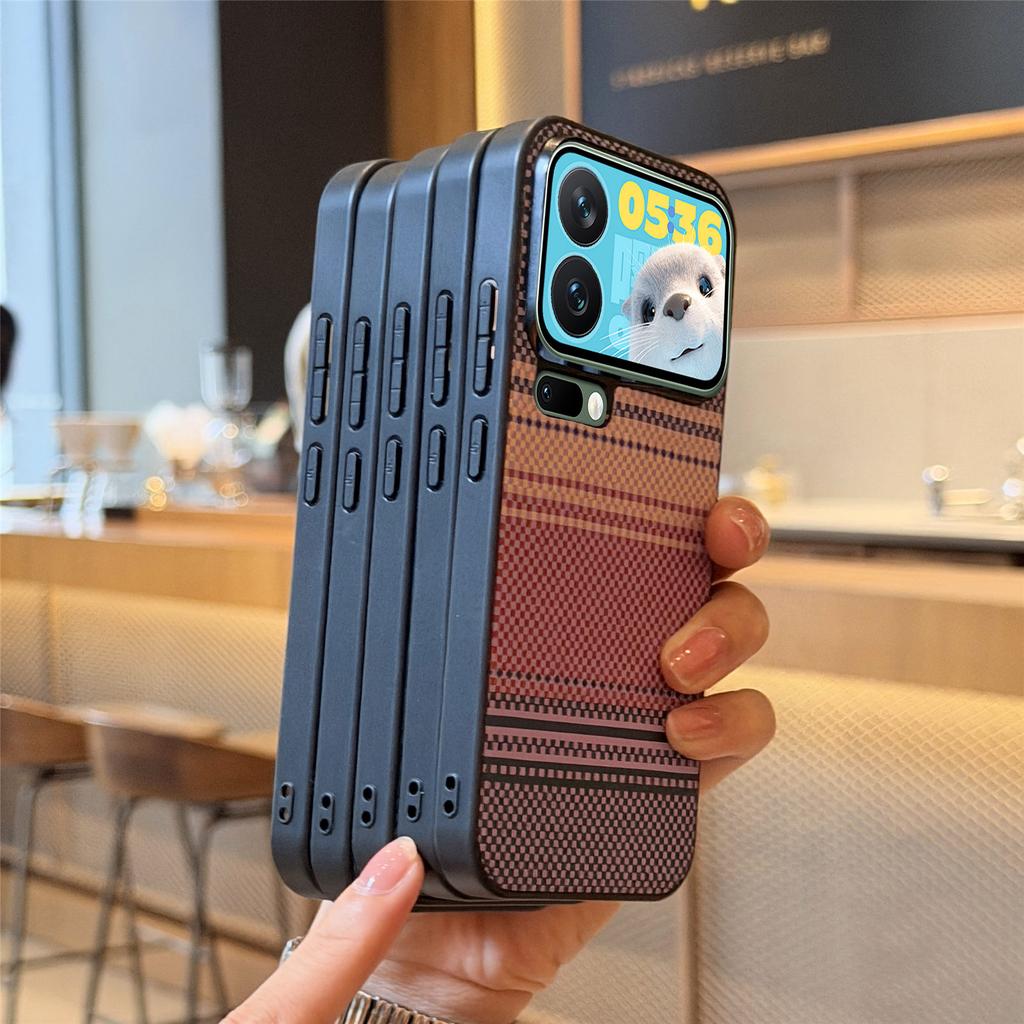 Carbon Fiber Magnetic Phone case For Xiaomi 17 Pro Max 17Pro 15T Shockproof Strap Stand Protection Slim Wireless Charging Cover