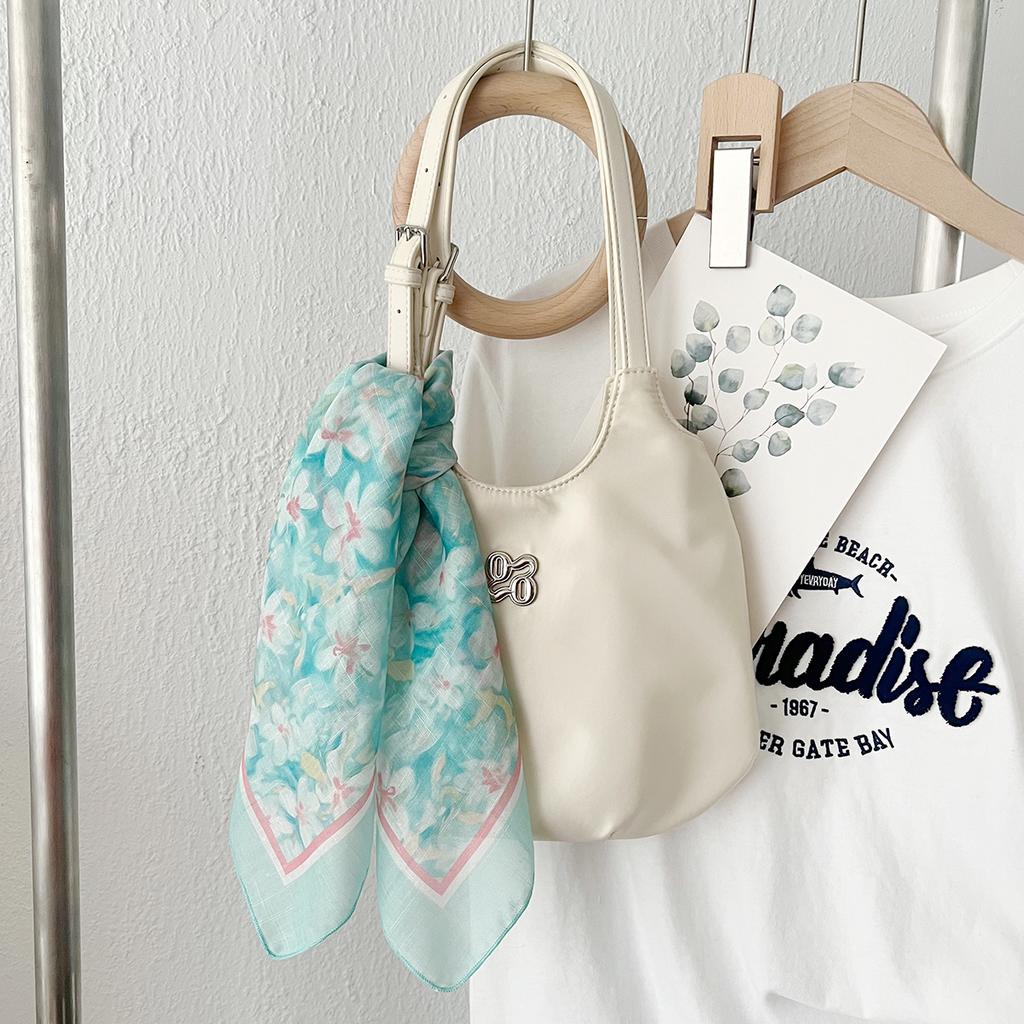 Spring And Summer Small Fresh Literary And Decorative Scarf Women'S Pastoral Versatile Cotton And Linen Small Square Scarf Silk Scarf