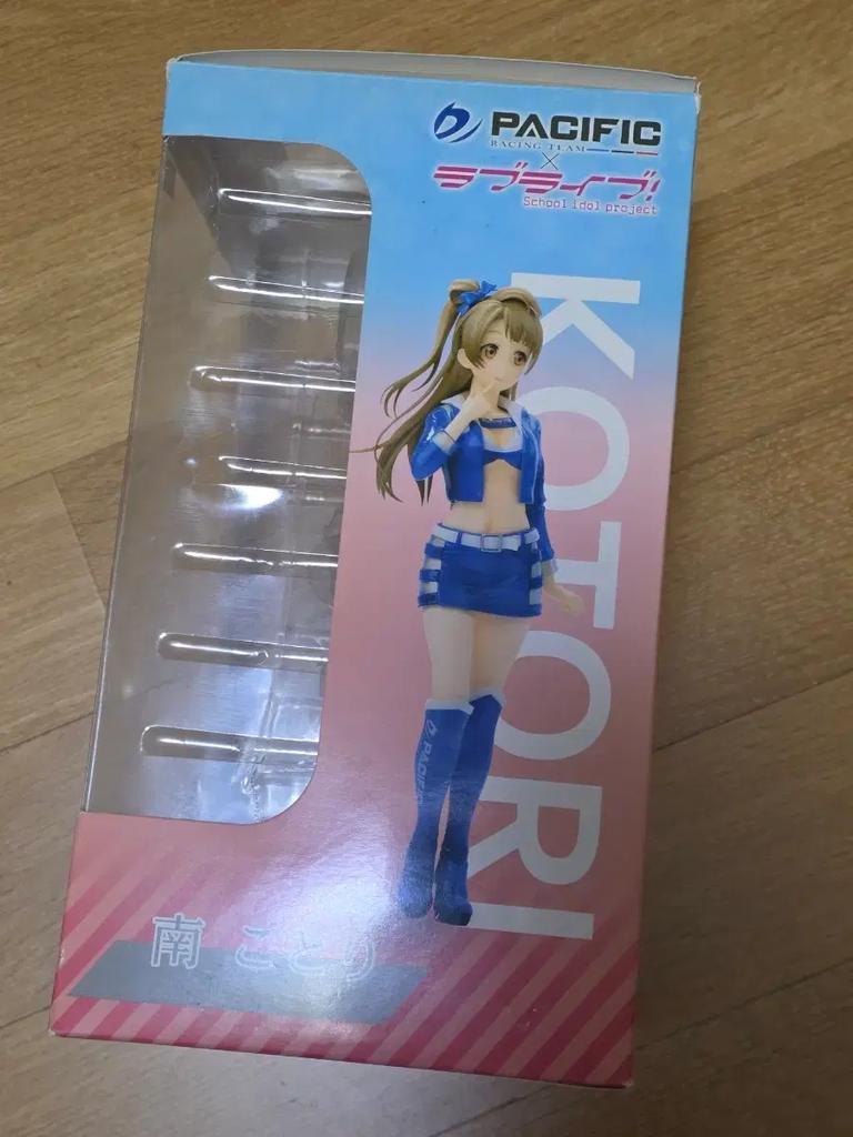 Fullkura Minami Kotori Resin Cast Figure