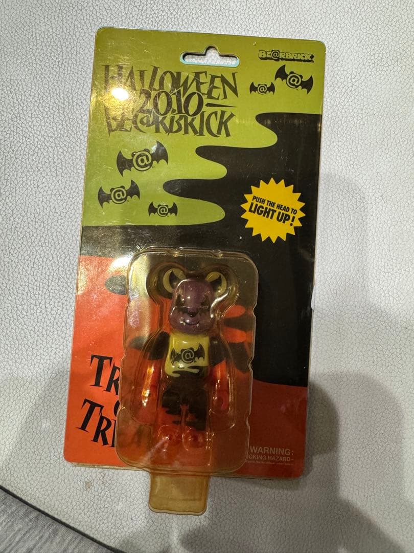 

[USED] Rare Bearbrick Halloween 2010 100%