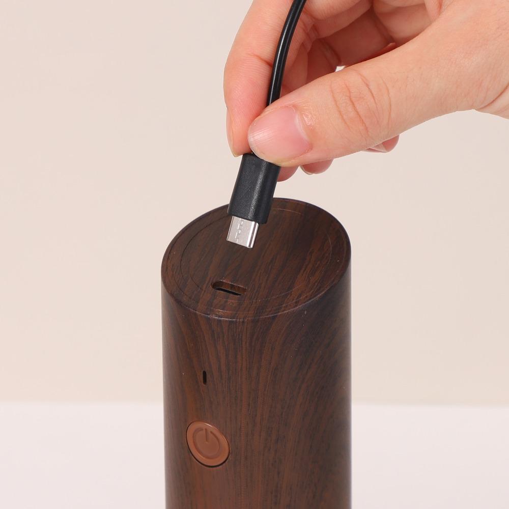 USB Rechargeable Electric Salt and Pepper Grinder with Light Pepper Mill Bottle Dinning Table