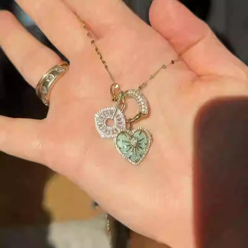 

Циркон любовь круглый кулон-подсолнух ожерелье нишевый темперамент универсальная ключичная цепочка легкая роскошь высококлассные ювелирные изделия женщины