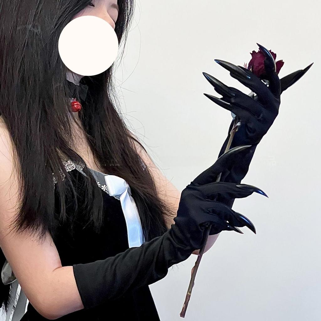 Gothic Punk Nail Glove Claws - Lolita Style Hand Armor for Halloween Cosplay