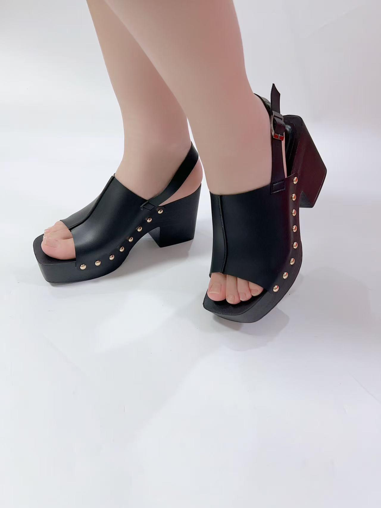

2025 Riveted Foam Sole Summer Sandals: Chunky & High Heel for Adults & Kids 42 чёрный