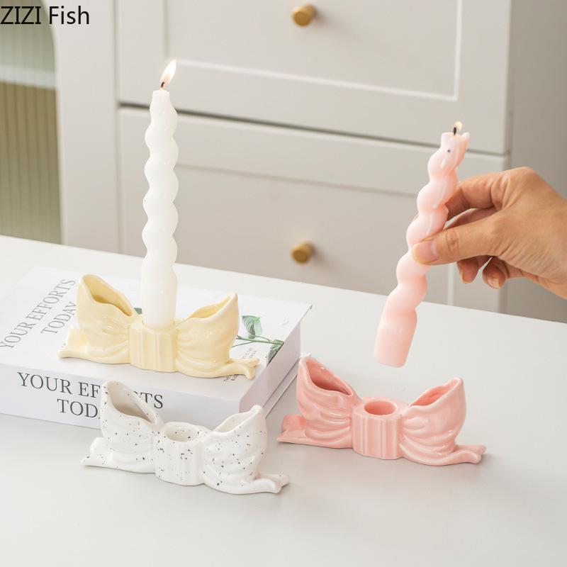 Elegant Bow Candle Holder European Romantic Wedding Decoration Candlestick Holder Creative Home Decor Aromatherapy Candle Stand