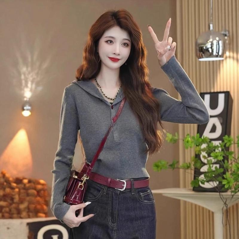 Design sense niche simple hooded sweater women's autumn new versatile fashion knitted top