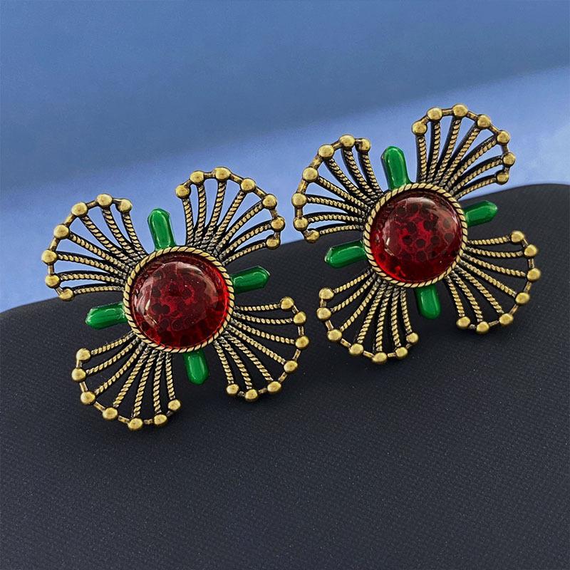 Court Retro Earrings, Enamel Dripping Oil, Gem Wind Hollow Four-Petaled Flower Stud Earrings, Ancient Style
