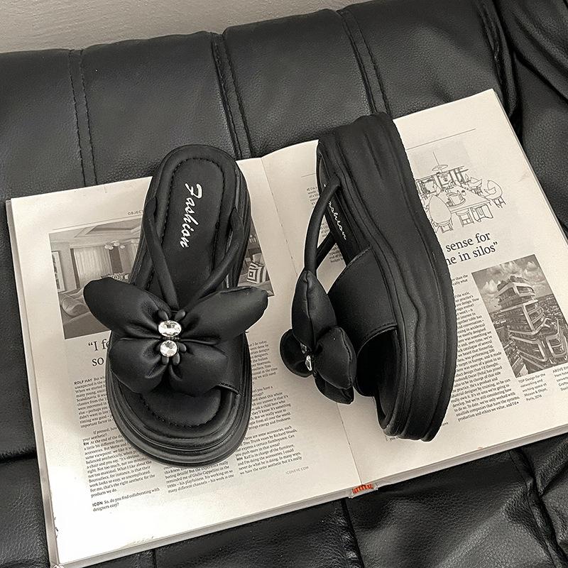 

Platform sandals women s new summer outer wear fashion temperament versatile waterproof table thick heel high heel one-word slippers 35