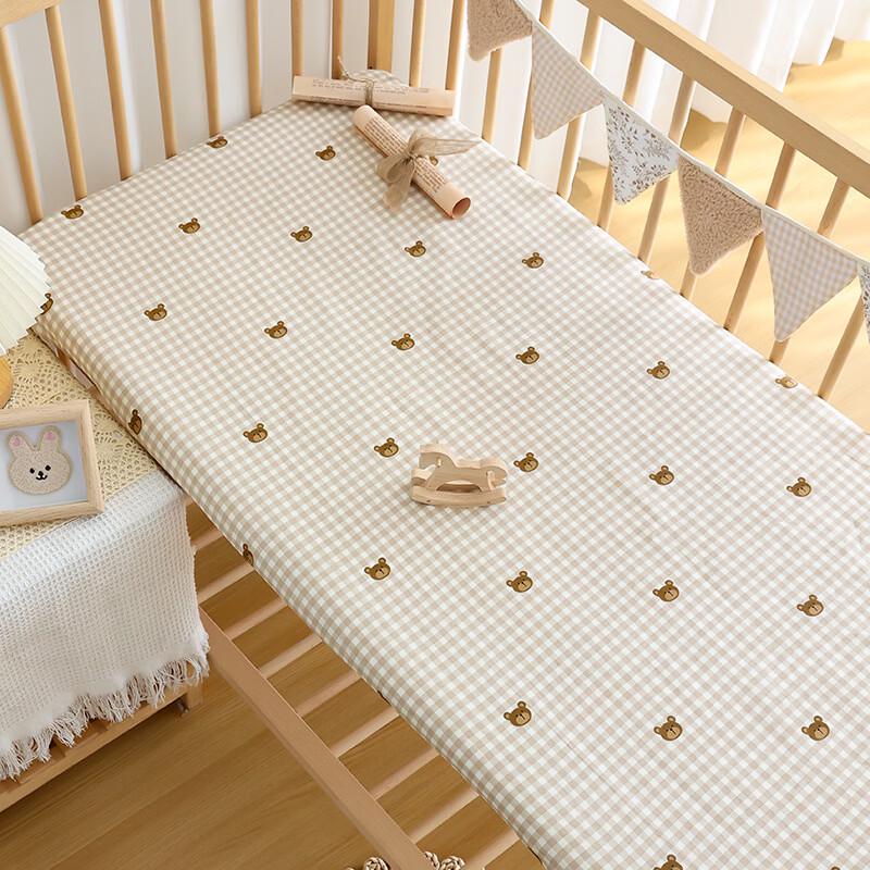 

LISM Plaid Bear Baby Mattress Cover