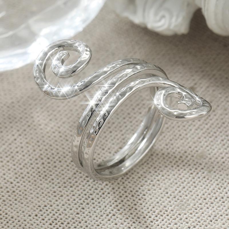 Vintage Hand Carved Spiral Women's Ring Minimalist CopperColor Metal Geometry Daily Wear Party Jewelry Anniversary Gift