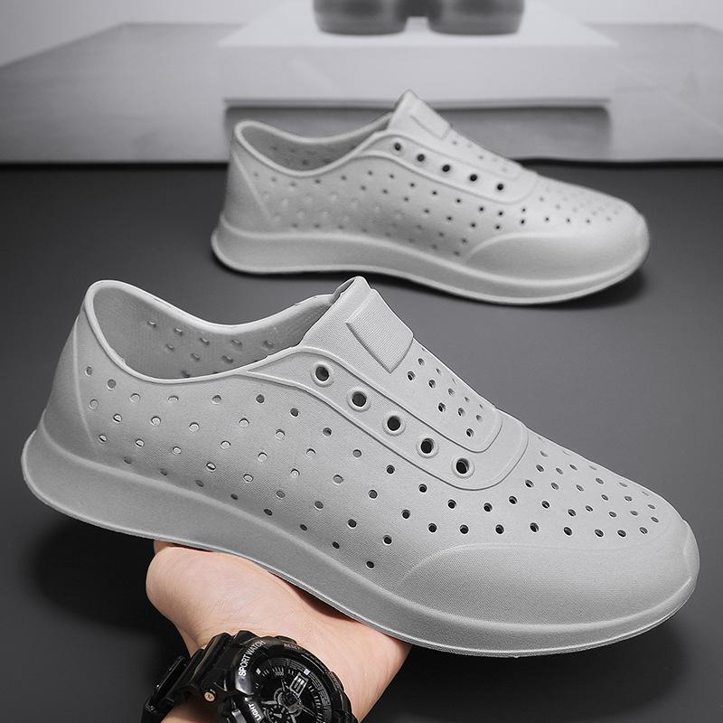 LUCHI Summer Sports Waterproof Closed-Toe Sandals for Couples