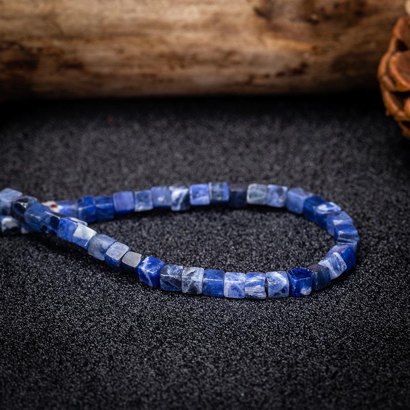 

Кубики из натурального камня лазурита и бирюзы 4 мм – Креативный стиль 4mm