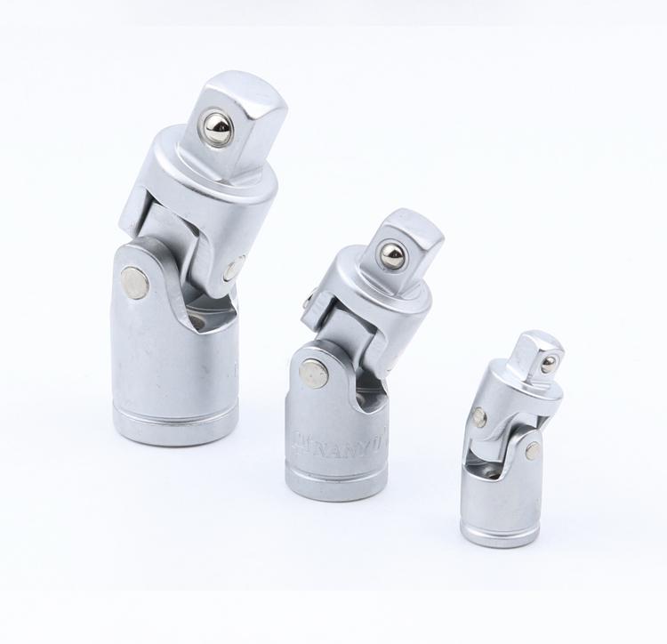 Universal Rotating Pneumatic Wrench Socket Connector