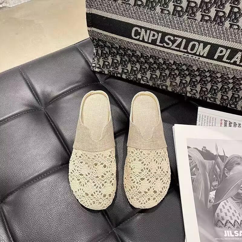 Breathable and versatile wear 2025 summer slippers women's outer head semi-mesh lazy shoes new flat-bottomed outer sandals tide