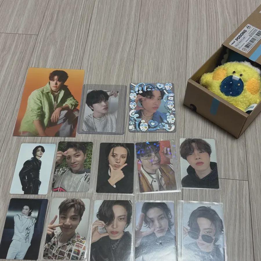 

Treasure So Jung-hwan Batch Truze Podong Poca Postcard