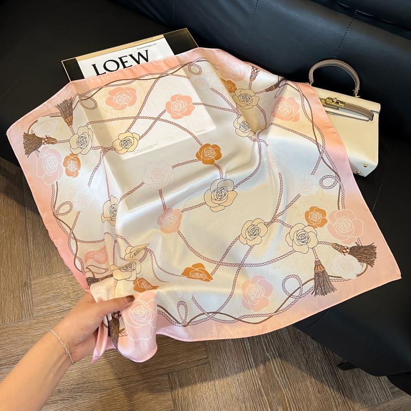 Silk scarf 71 * 71 imitation silk square scarf Korean atmosphere neck silk scarf flower pattern flower polka dot scarf