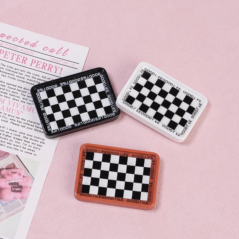 Handmade Resin Accessories: Chessboard Pattern Shoe Buckle, Hairpin, and Jewelry Material Set
