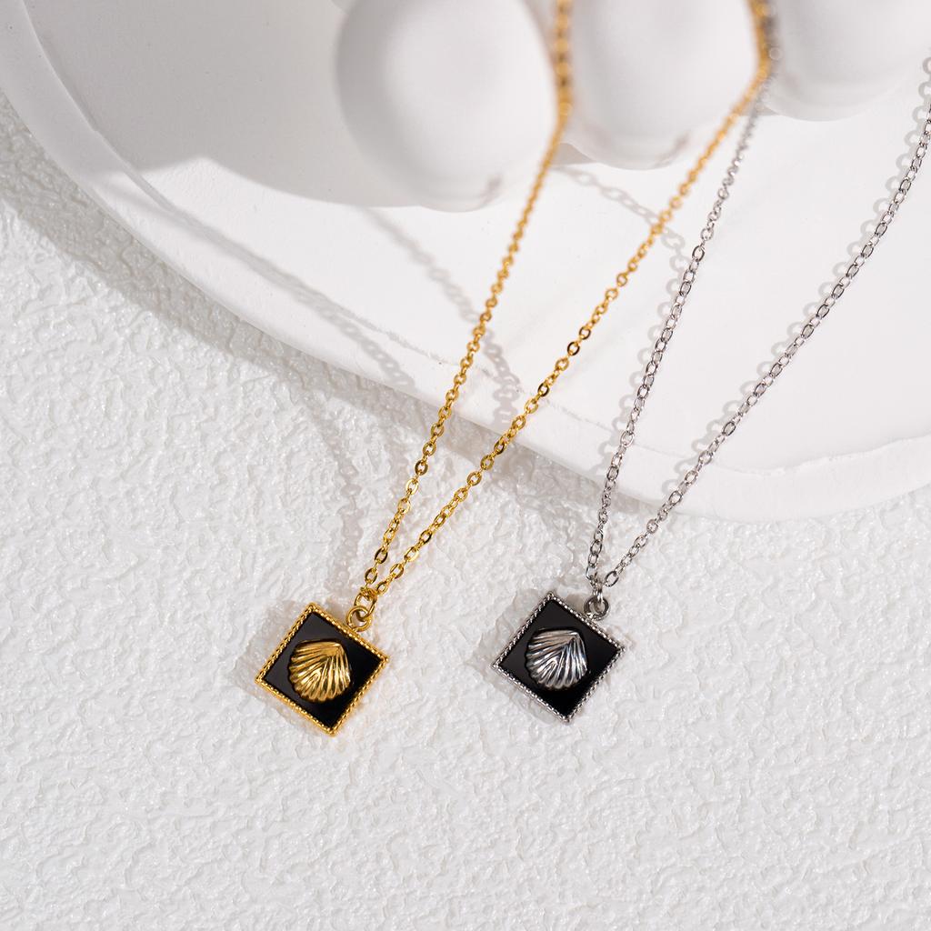 UHBINYCA Halskette mit quadratischer Muscheleinlage, Edelstahl, Persönlichkeit, minimalistische Halskette für Damen