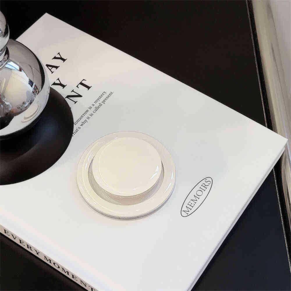 Korean Style Foldable Magnetic Phone Holder with Strong Suction