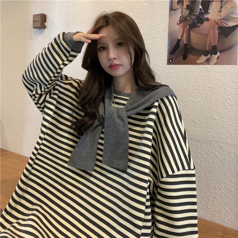 Spring and Autumn Women's Sweatshirt Two-piece Striped Shawl Sweater Retro Minority Loose Large Top Coat