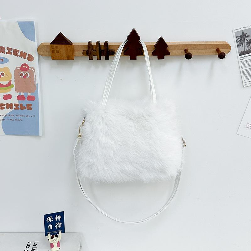 Plush Big Bag Women's New Fashion Versatile Handbag Temperament Plush Bag Versatile Fluffy Messenger Bag