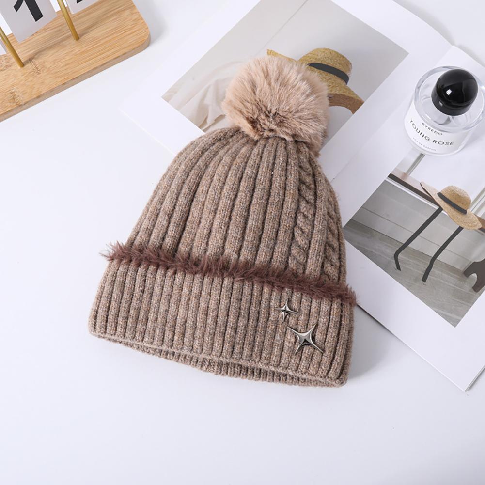 2023 New Winter Five-star Logo Wool Ball Thickened Warm Hat To Prevent Cold Winter Ear Protection Wool Knitted Hat