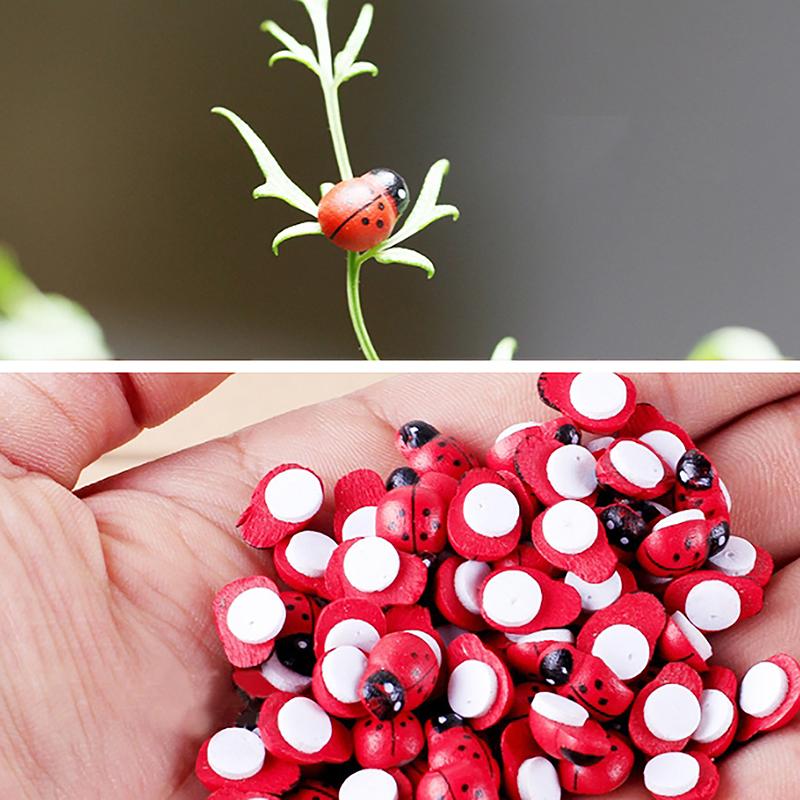 50/100Pcs Mini Wooden Ladybird Ladybug Self-Adhesive Sticker Children Painted Diy Crafts Fairy Garden Figurine Miniature Home De