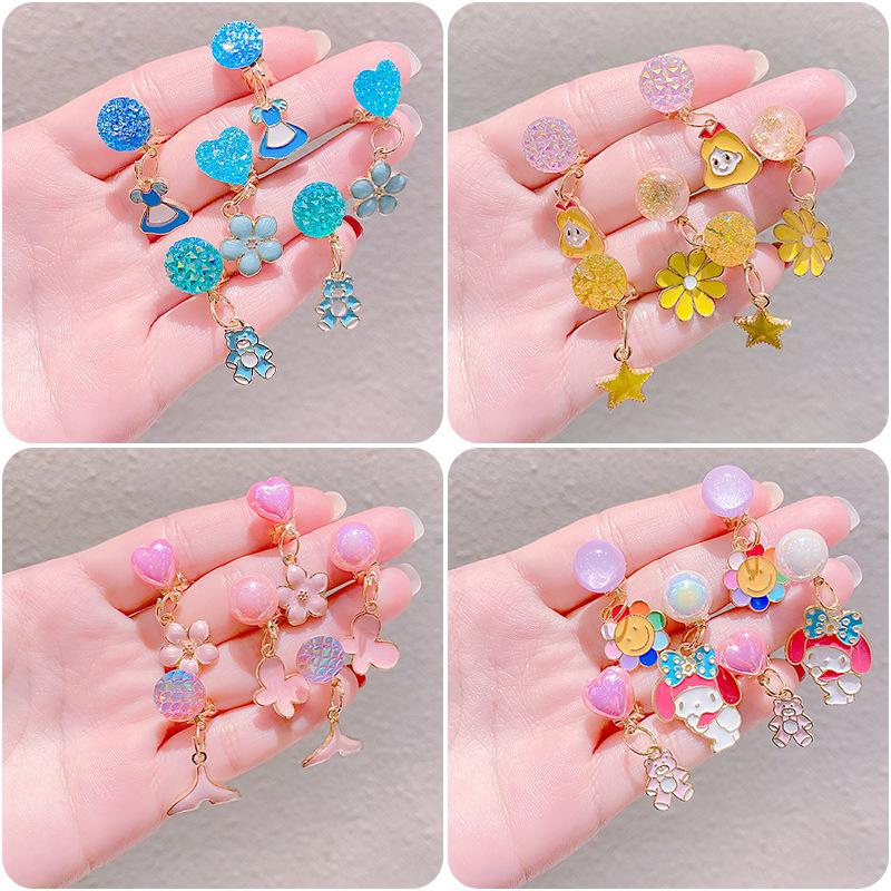 

Princess Cartoon No-Pierce Ear Clips for Little Girls - Cute Dangle Stud Earrings & Baby Jewelry