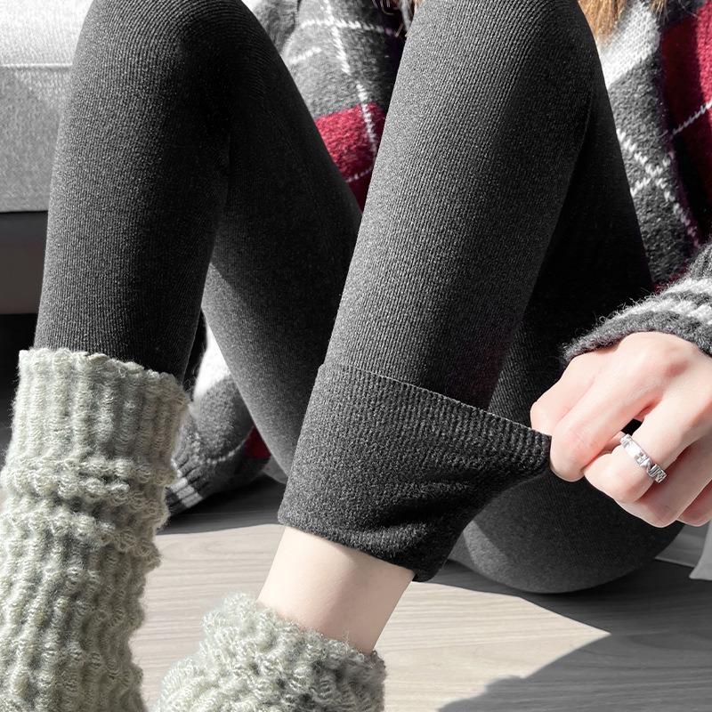 Leggings Women's Outer Wear Autumn and Winter New Abraded Thermal Pants Solid Color Cotton Threaded Velvet Gray Leggings Large Size