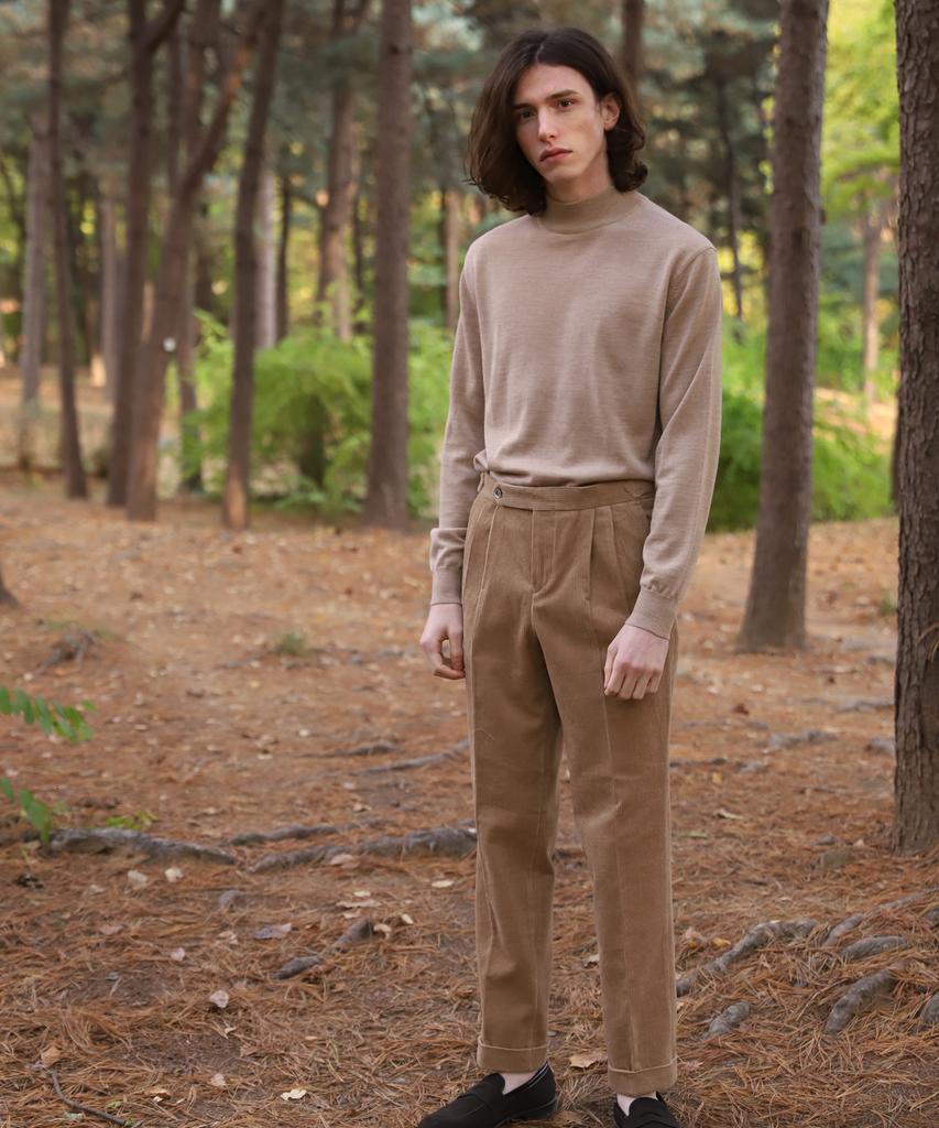 BELLIEF Corduroy Two Tuck Adjust Pants (Camel)