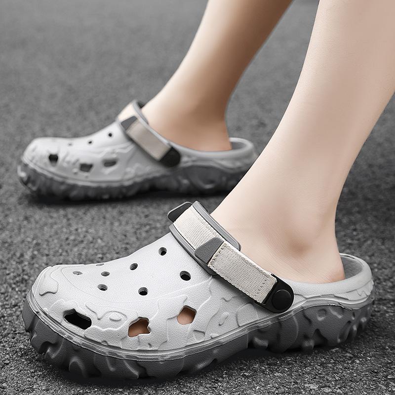 Fashion Summer Men Slippers New EVA Soft-soled Sandals Indoor Outdoor Garden Clogs Walking Beach Shoes Mens Shoes Big Size 40-47