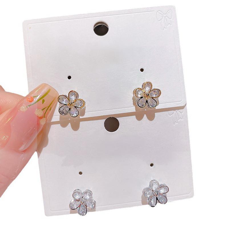 Vintage Crystal Daisy Flower Earring For Women Fashion Shiny Zircon Rhinestone Earrings Party Wedding Friendship Jewelry