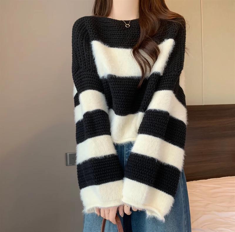 Striped Knit Sweater with Lantern Sleeves for Women Warm Sweater Fashionable Short Top