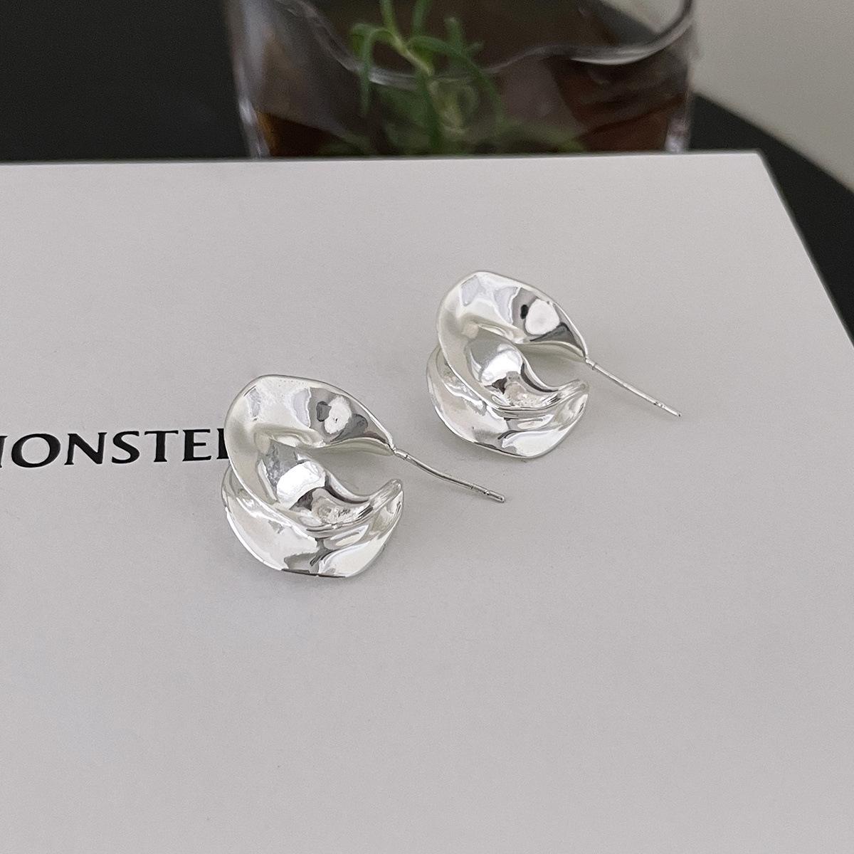 

Серьги-иглы из серебра 925 пробы с нерегулярной закруткой, женские изысканные серьги из металла Niche Cold Wind, серьги премиум-класса 925 silver needle