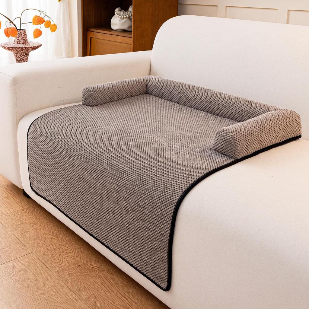 Plush Anti-Scratch Non-Slip Pet Mat for Cats & Dogs - Thickened Sofa Dog Bed
