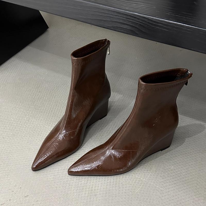 Pointed short boots women's new boots autumn and winter new European beautiful women's boots high heel short boots wedge heel thin boots