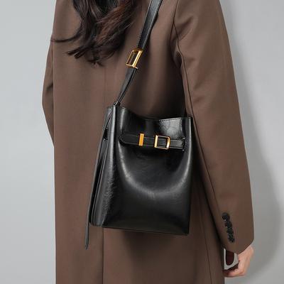 Bag Female Bag Bucket Bag Spring/summer Single Shoulder Foreskin Large Bag