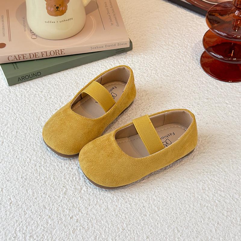 

Туфли для танцев для девочек Слипоны Детские мокасины Однотонные конфетные цвета Ins Трендовые 2025 Новые туфли-балетки для девочек Мягкая подошва Круглый носок 23 жёлтый