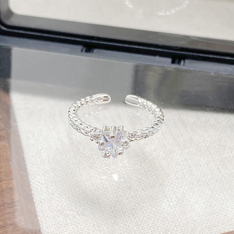 Simple Zircon Diamond Ring Fashion Open Ring Flash Diamond Cold Wind Light Luxury High Sense Ring
