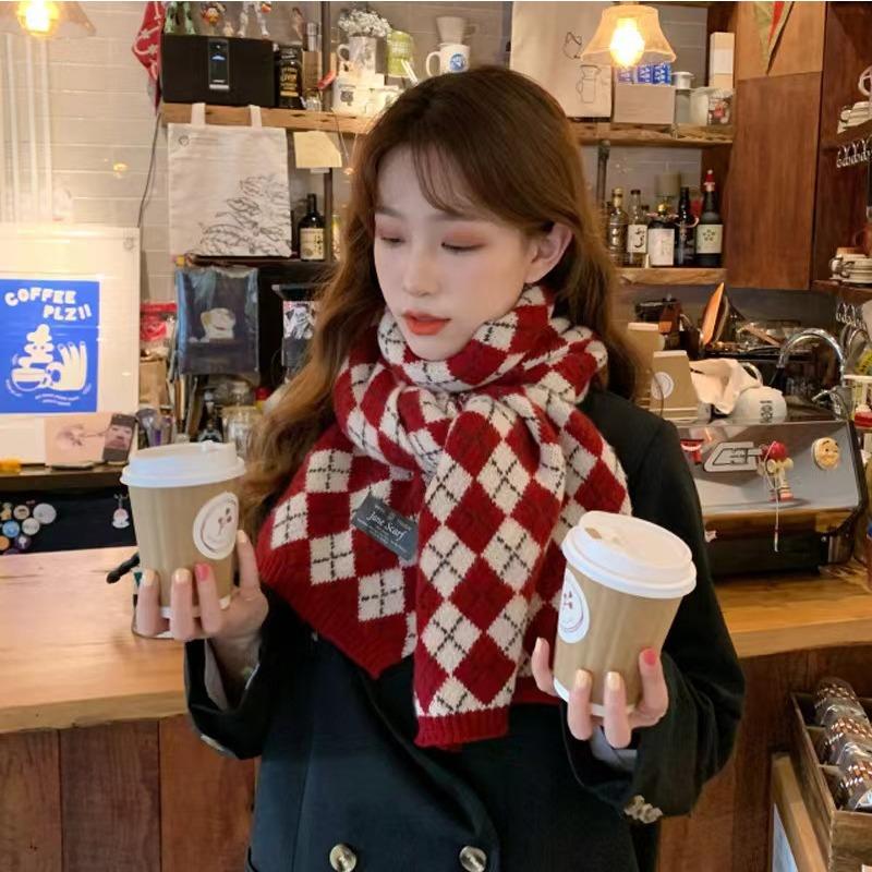 Christmas new series scarf new fashion warm knitted scarf autumn and winter student couple gift shawl